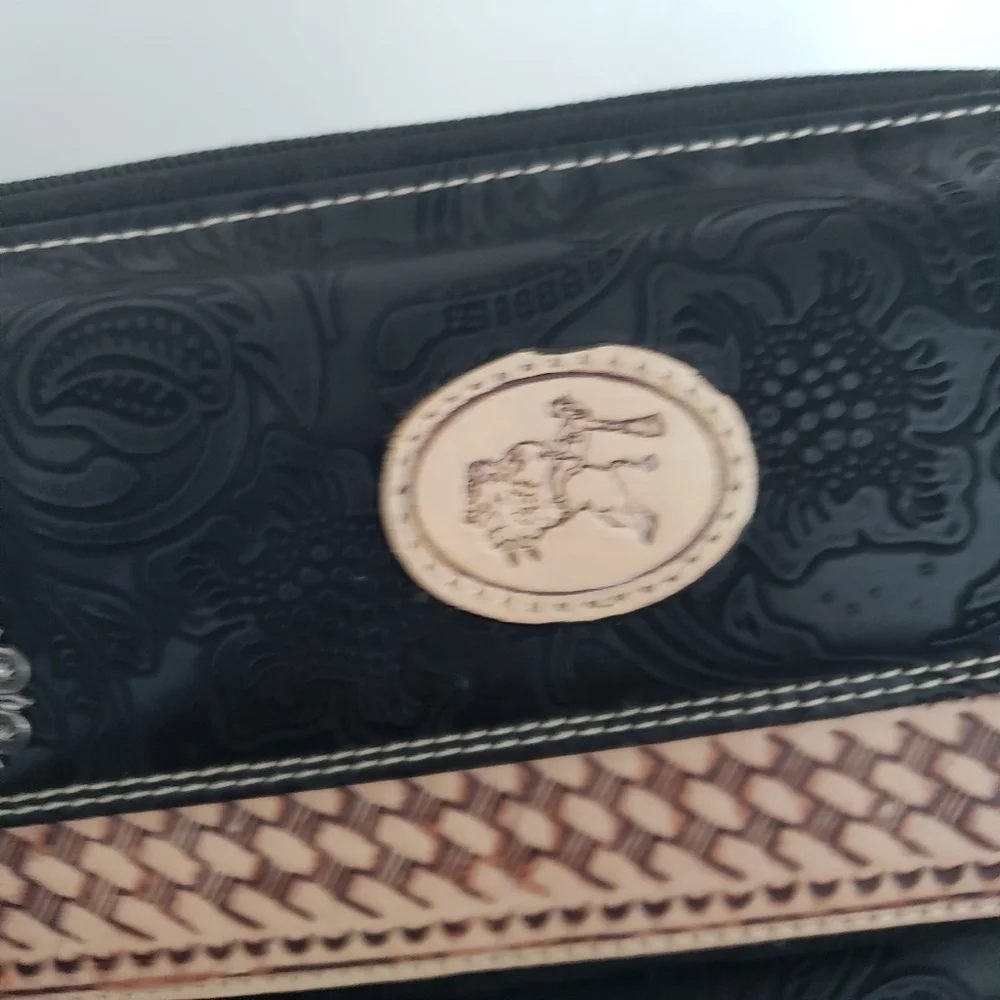 Buffalo Gal Handbags NWT Vintage 2004 Tooled Crossbody Bag Black Tan Western